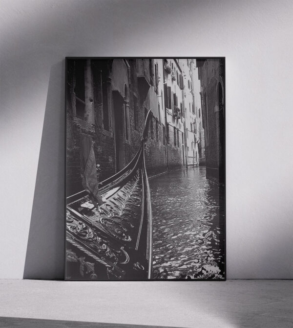 Venezia in Gondola / B&W